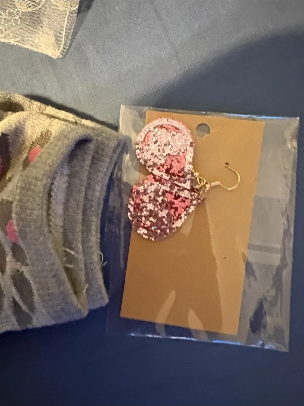 Women purse charms lip balm pen wipes socks lotion socks wallet and soap